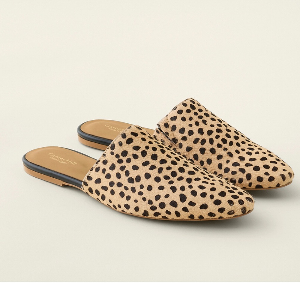 NWOB Garnet Hill Essential Iris Mules Cheetah Calf Hair Made in Spain Size 39